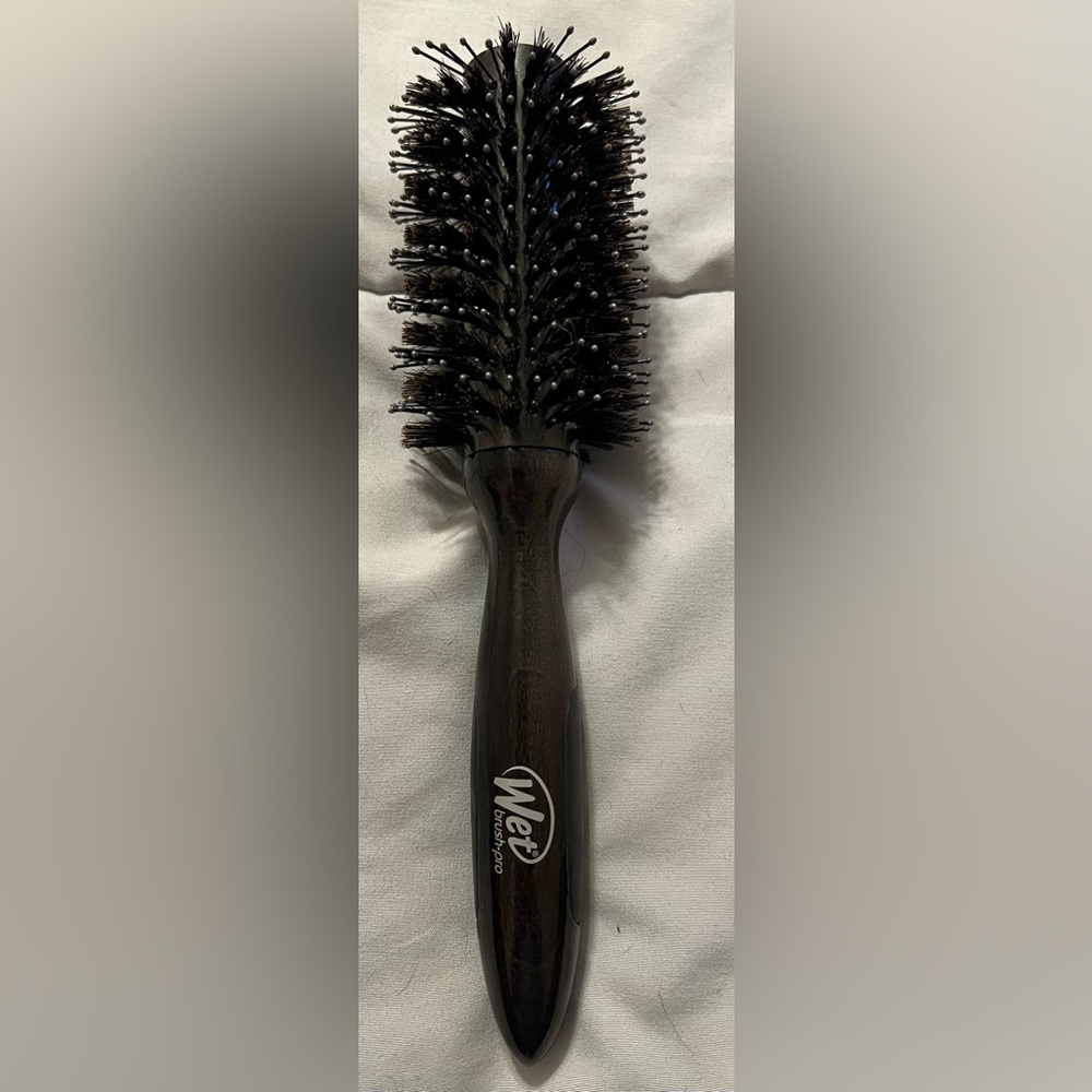 Wet Brush Pro Epic Professional Graphite Round Brush